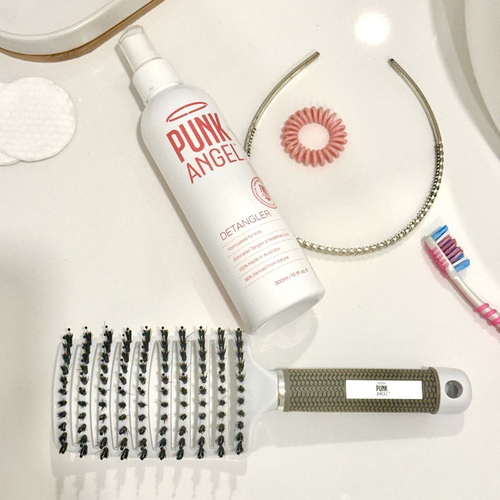 Twin Pack – Detangling Brush + Detangler