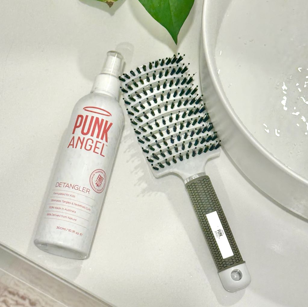 Twin Pack – Detangling Brush + Detangler